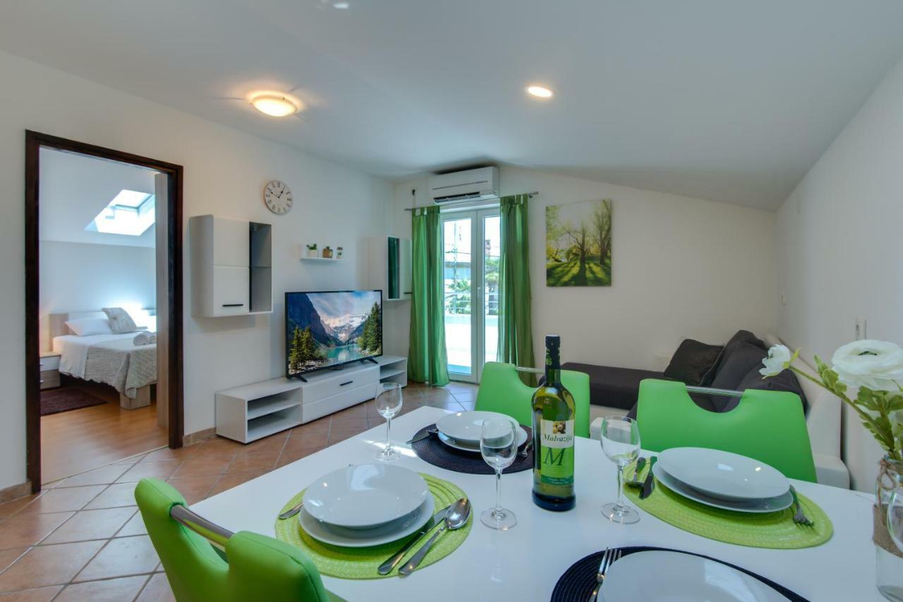 Apartmani Admiral Viskovo 외부 사진