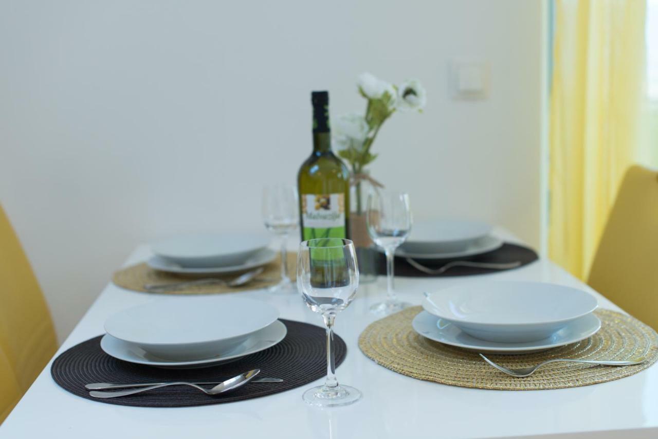 Apartmani Admiral Viskovo 외부 사진
