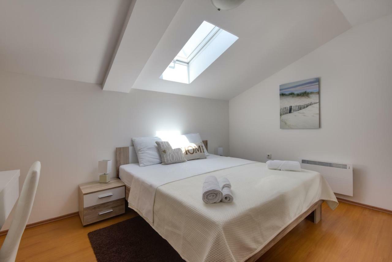 Apartmani Admiral Viskovo 외부 사진