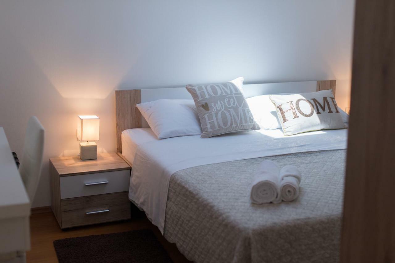 Apartmani Admiral Viskovo 외부 사진