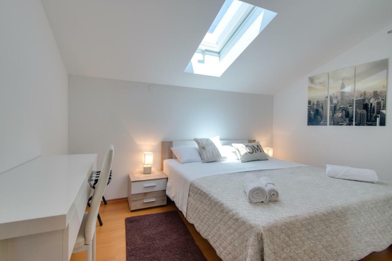 Apartmani Admiral Viskovo 외부 사진